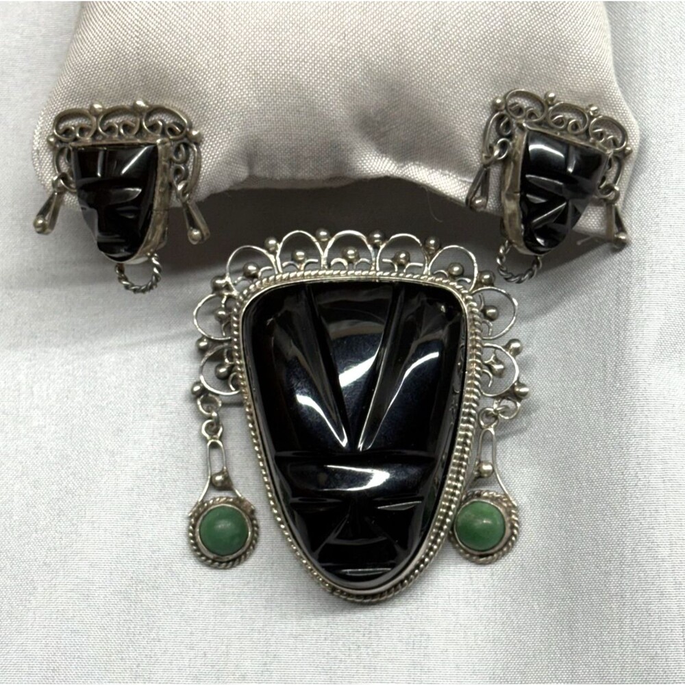 Vintage Mexican Obsidian Mask Pin Earring Set Womens OS Black Good Filigree